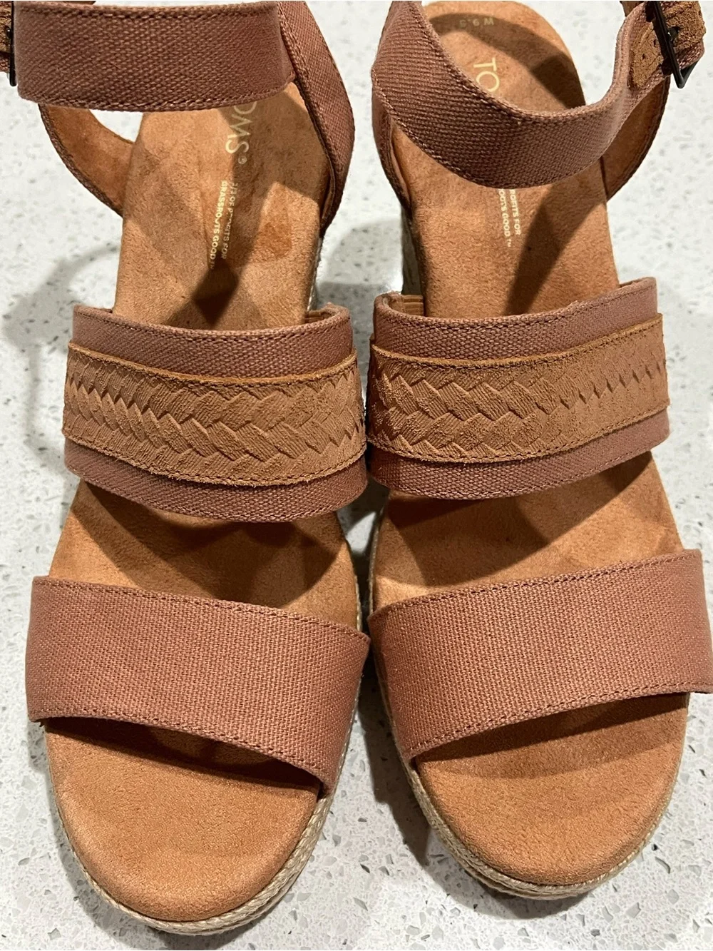 Tom’s Madelyn Sandy Beige Women’s Wedge Platform Sandals Size 9.5 New - Picture 3 of 11